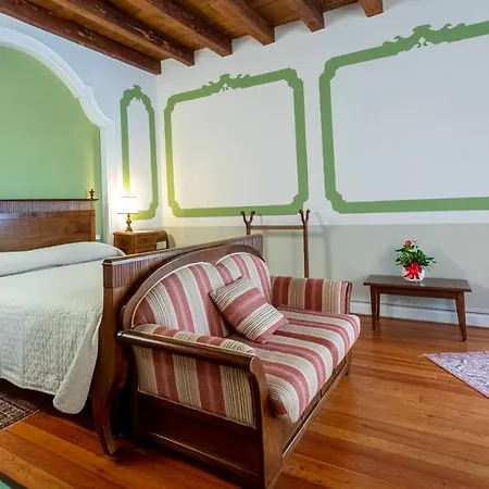 Palazzo Scolari Couette-café