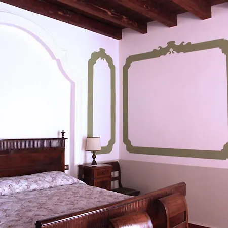 Palazzo Scolari 3*