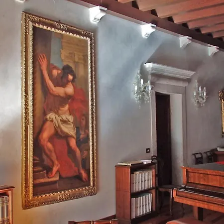 Palazzo Scolari 3*