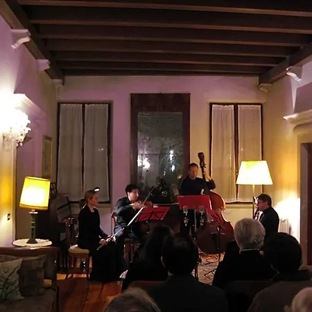Couette-café Palazzo Scolari