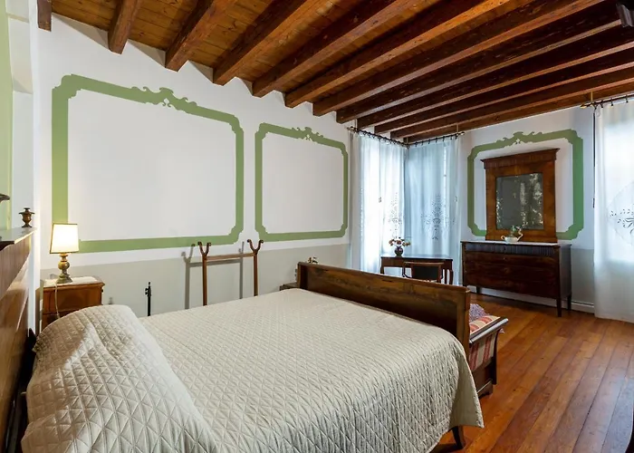 Palazzo Scolari 3* Polcenigo