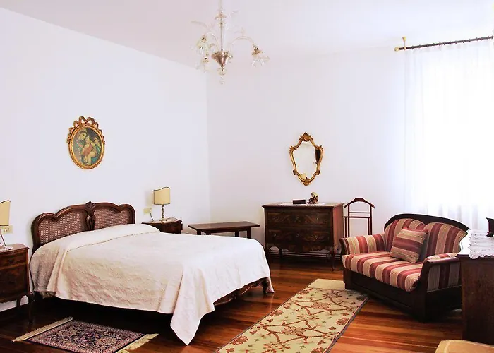 Panzió Palazzo Scolari